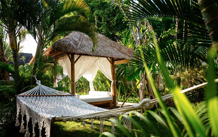 bliss bali retreat hammock relaxation